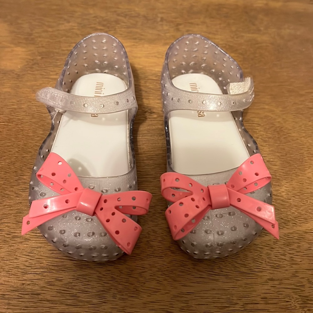 Mini Melissa toddler Sz 8